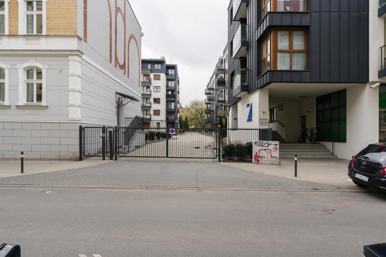 Apartment Rozana Poznan By Noclegi Renters ภายนอก รูปภาพ