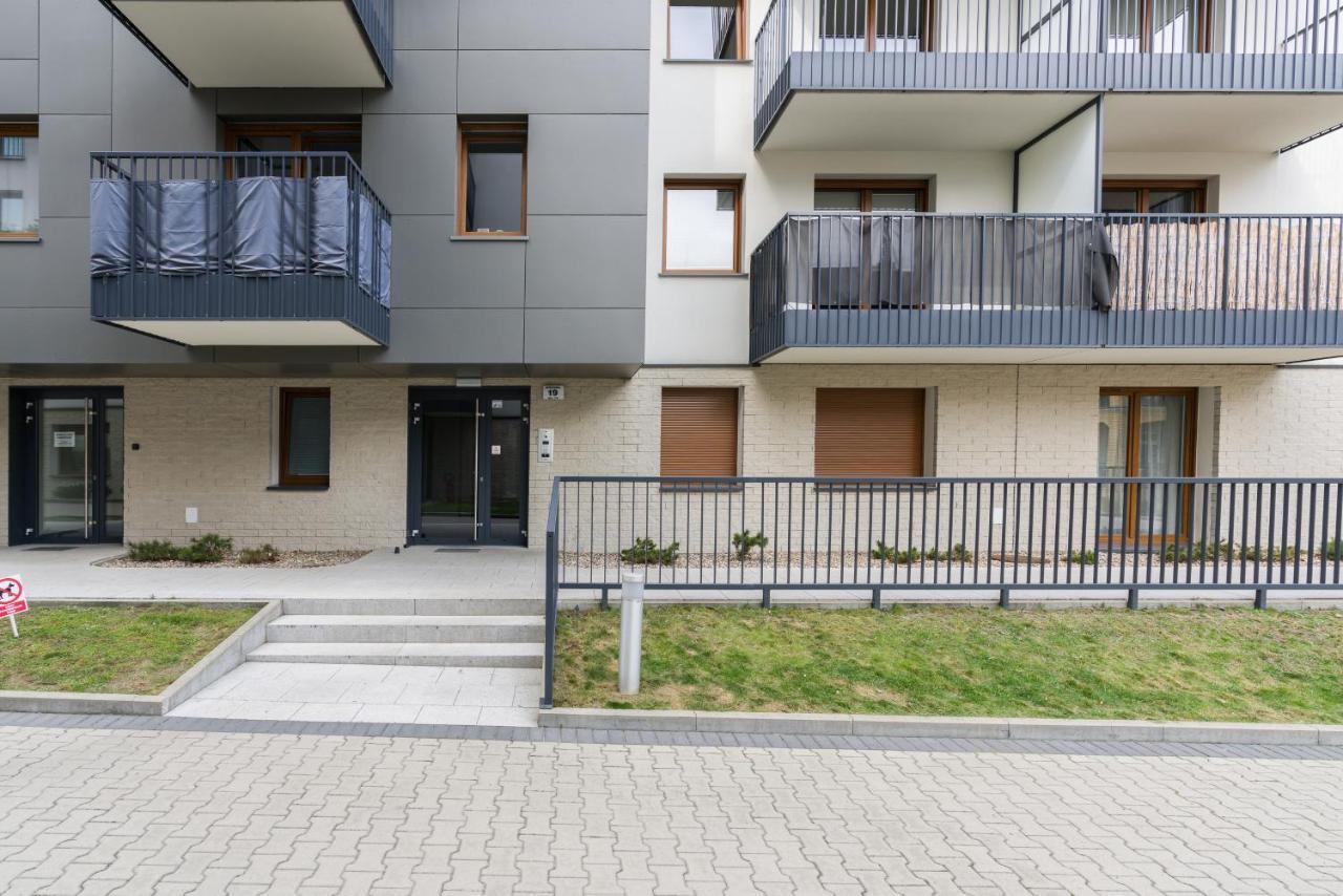 Apartment Rozana Poznan By Noclegi Renters ภายนอก รูปภาพ