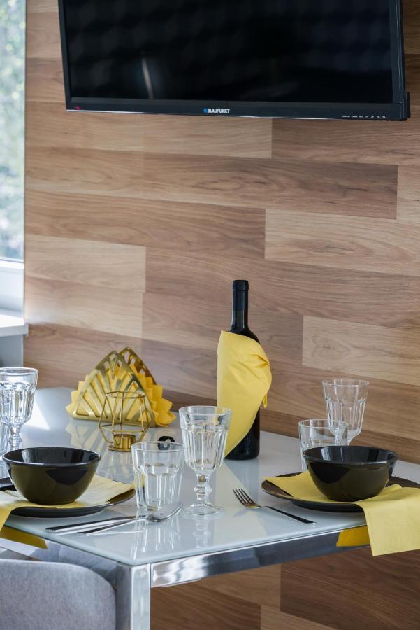 Apartment Rozana Poznan By Noclegi Renters ภายนอก รูปภาพ