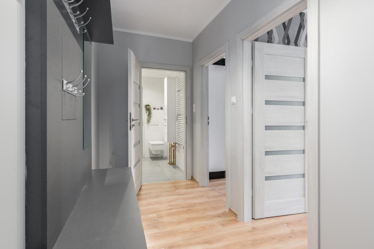 Apartment Rozana Poznan By Noclegi Renters ภายนอก รูปภาพ